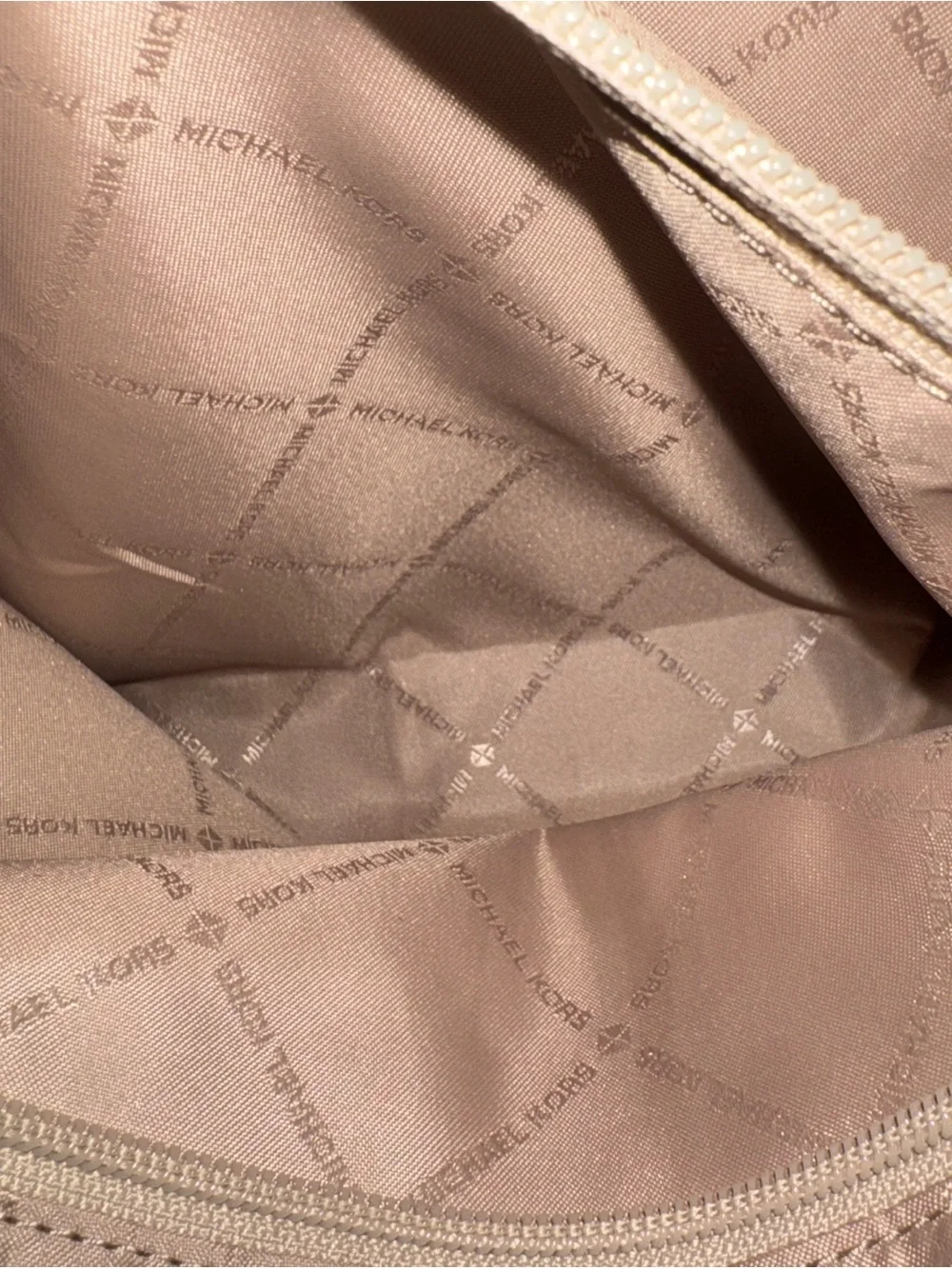 Gorgeous Michael Kors Cognac pebbled Leather Satchel with Gold Charm